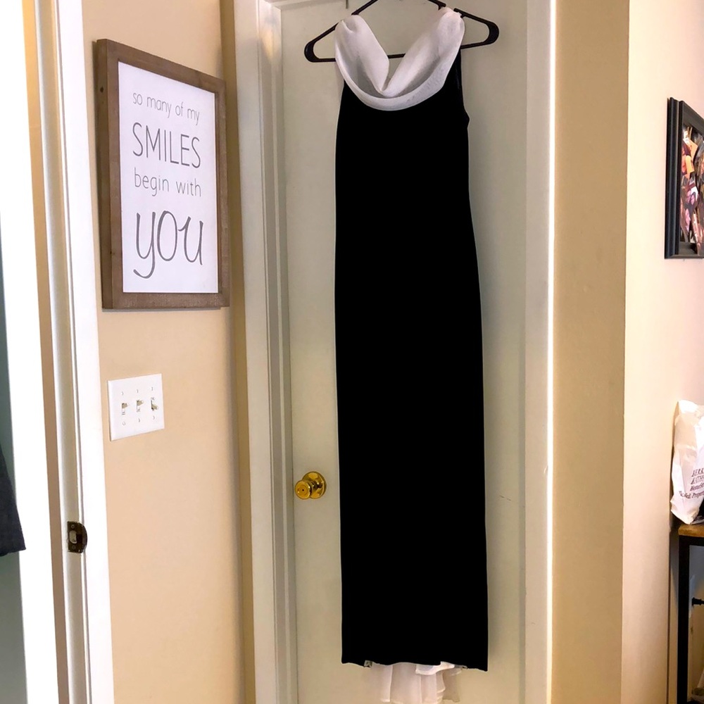 Beautiful formal gown- Night Way size 6- black and white- open back